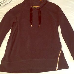 XL black fleece hoodie with rose gold accents